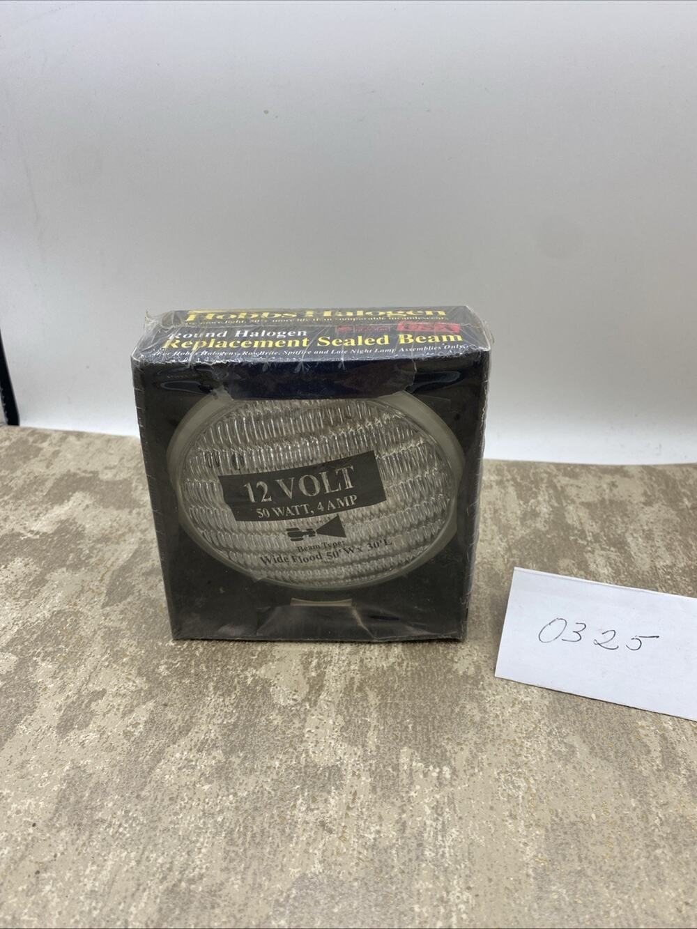 Hobbs Round 12 Volt 50 Watt 4 Amp Round Light New In Package